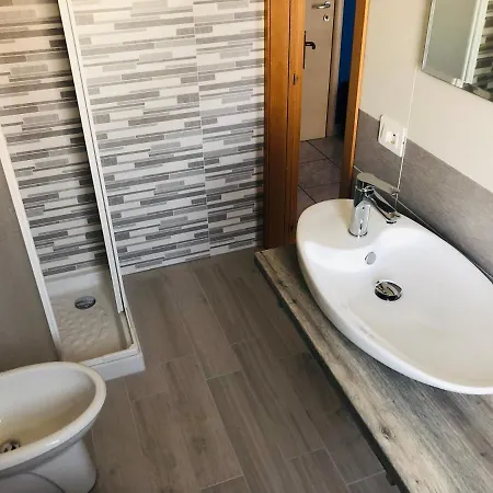 Il Bucaneve كوريليانو كالابرو